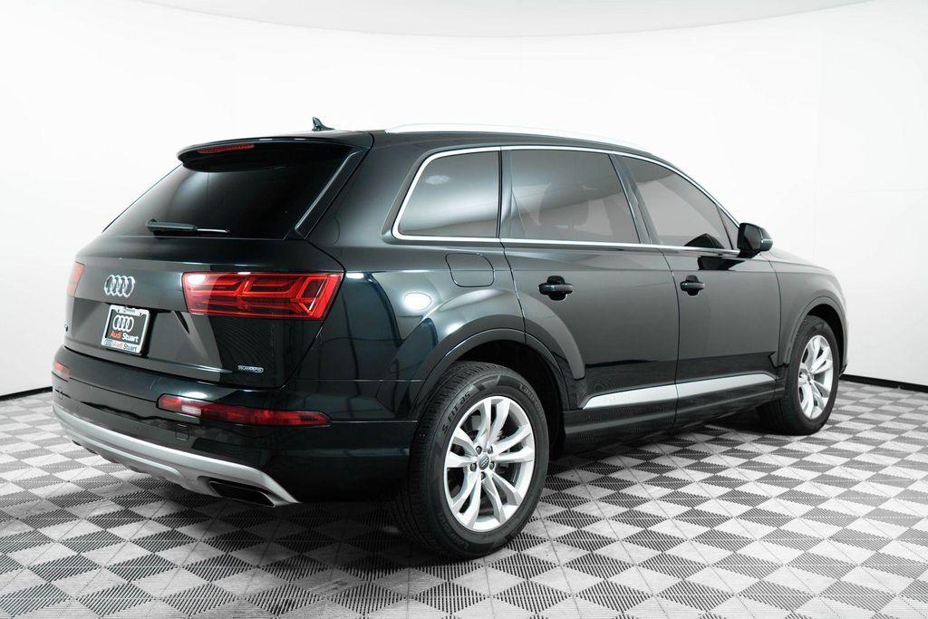 used 2019 Audi Q7 car, priced at $20,000