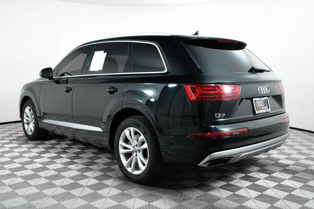 used 2019 Audi Q7 car, priced at $20,000