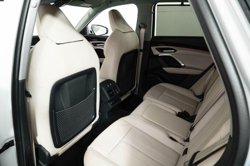 new 2025 Audi Q5 car, priced at $61,950