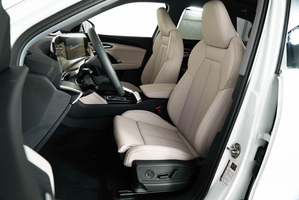 new 2025 Audi Q5 car, priced at $61,950