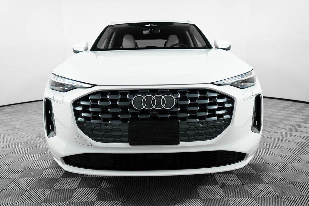 new 2025 Audi Q5 car, priced at $61,950
