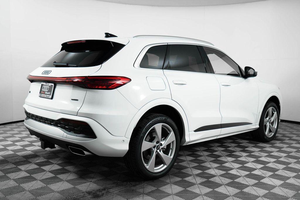 new 2025 Audi Q5 car, priced at $61,950
