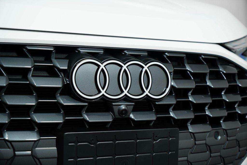 new 2025 Audi Q5 car, priced at $61,950