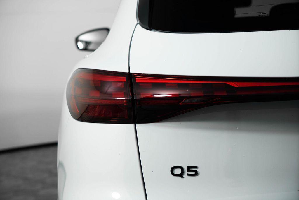 new 2025 Audi Q5 car, priced at $61,950