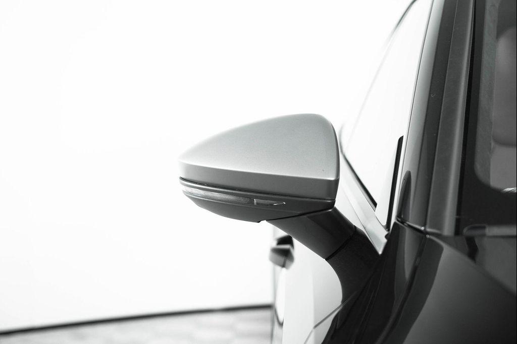 new 2025 Audi RS 7 car, priced at $157,365