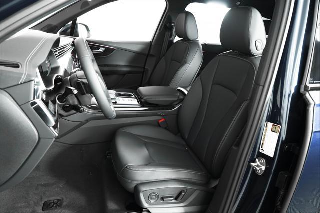 new 2025 Audi Q7 car, priced at $77,750