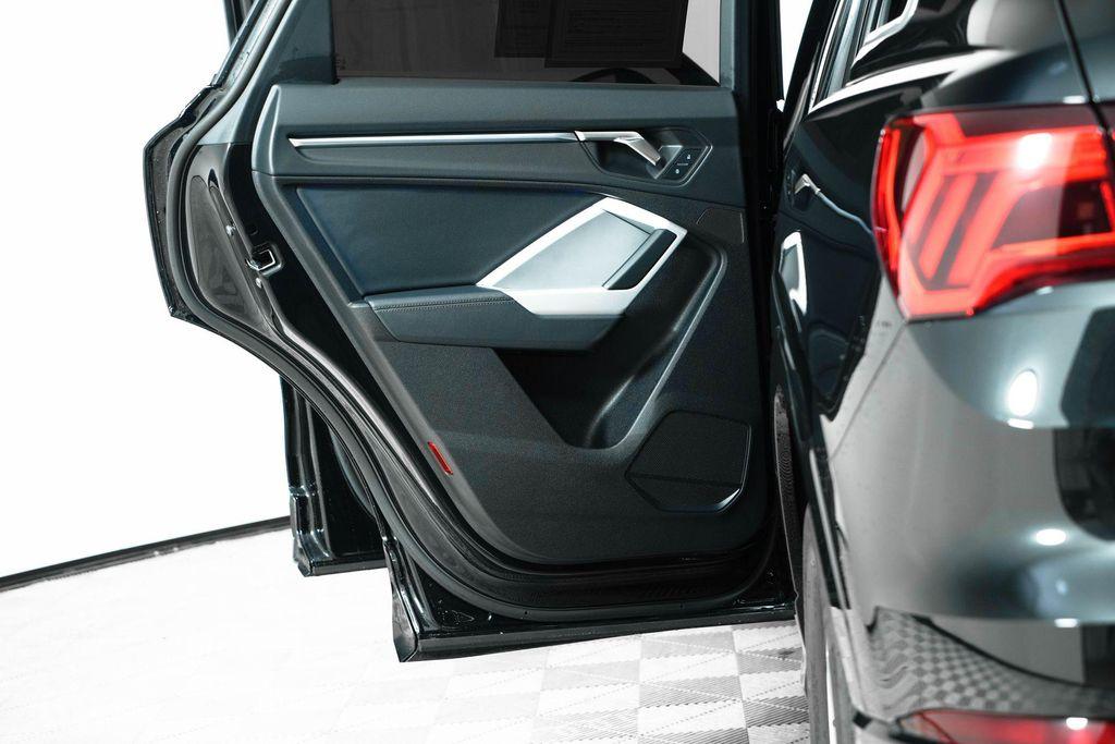 used 2024 Audi Q3 car, priced at $31,500