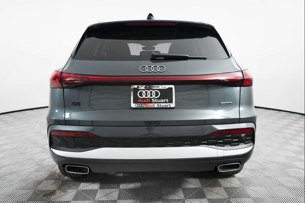 new 2025 Audi Q5 car, priced at $60,175