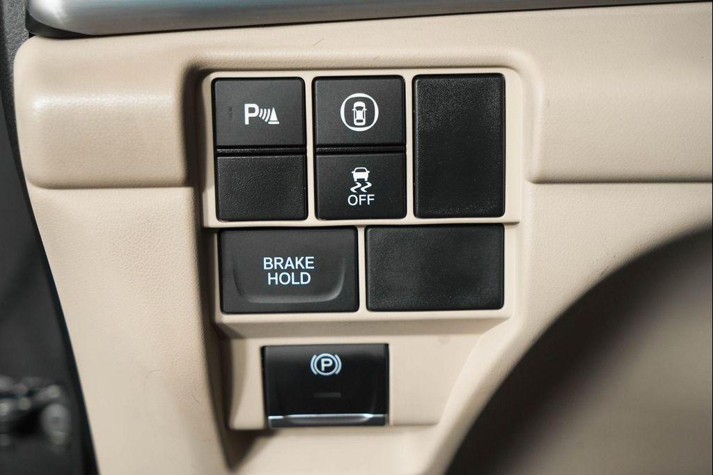 used 2022 Acura RDX car, priced at $31,500