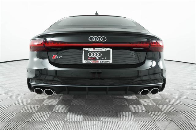 new 2025 Audi S7 car, priced at $100,950