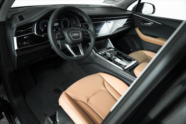 new 2025 Audi Q7 car, priced at $77,450