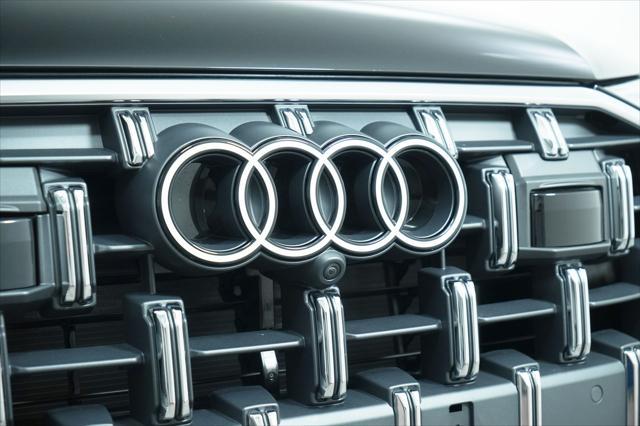 new 2025 Audi Q7 car, priced at $66,350