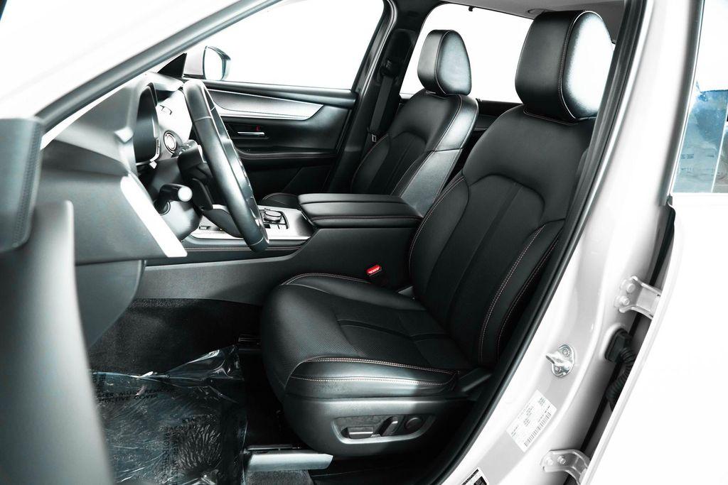 used 2024 Mazda CX-90 PHEV car, priced at $30,000