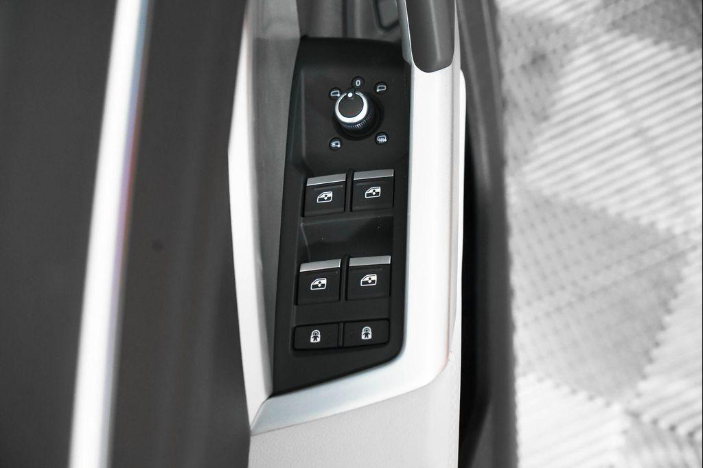 new 2025 Audi Q3 car, priced at $46,360