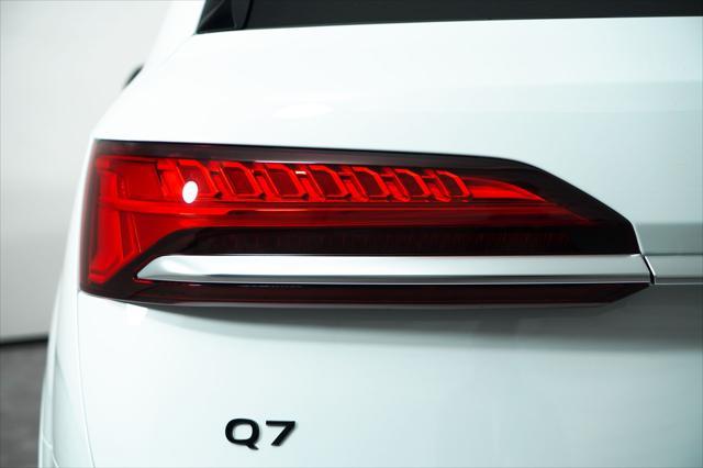 new 2025 Audi Q7 car, priced at $65,600