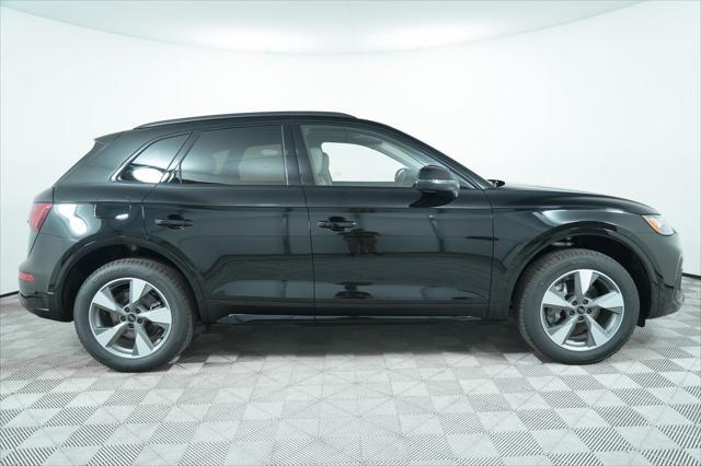 new 2025 Audi Q5 car, priced at $49,925