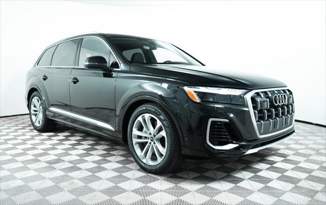 new 2025 Audi Q7 car, priced at $82,535