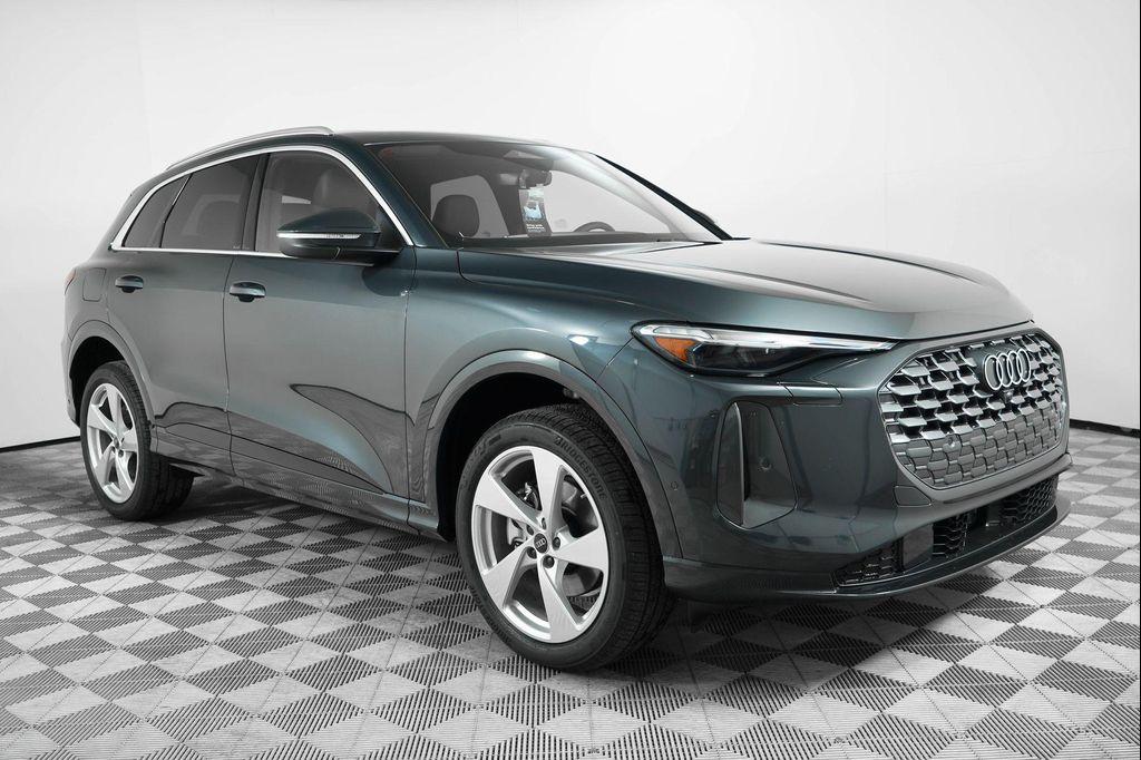 new 2025 Audi Q5 car, priced at $60,350