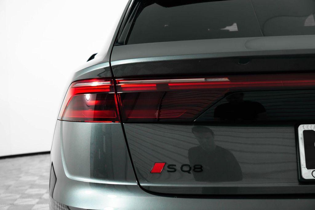 new 2026 Audi SQ8 car