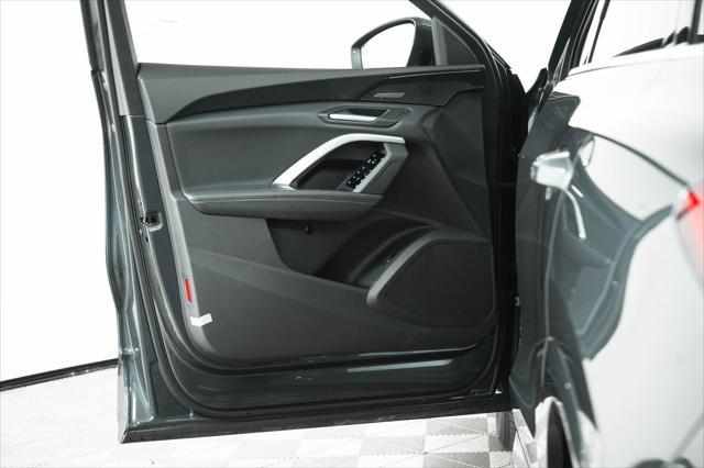 new 2025 Audi Q5 car, priced at $60,175