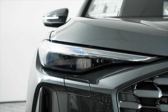 new 2025 Audi Q5 car, priced at $60,175