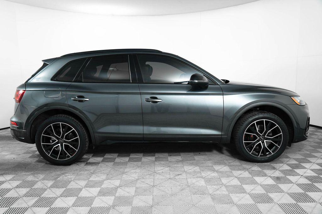 used 2023 Audi SQ5 car, priced at $43,000
