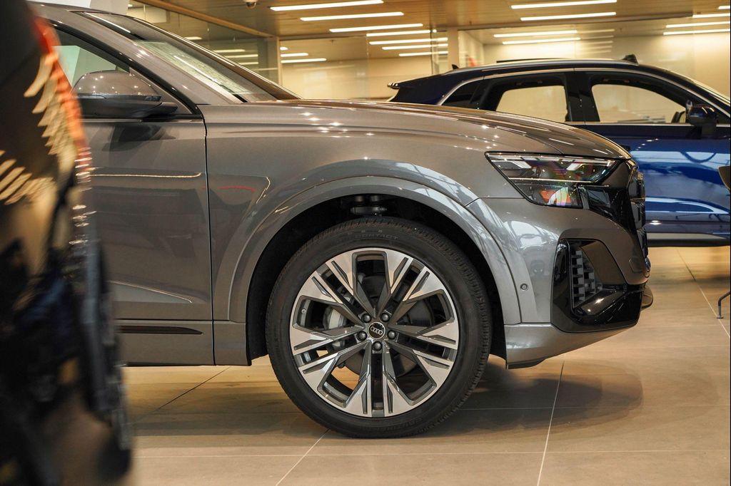 new 2025 Audi Q8 car, priced at $84,465