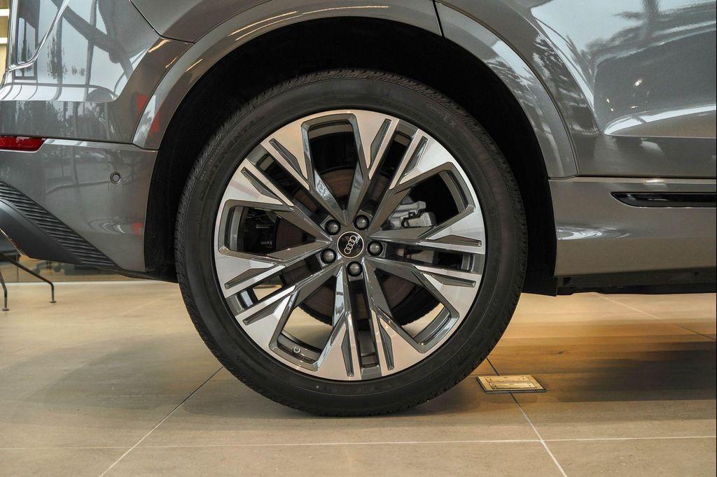 new 2025 Audi Q8 car, priced at $84,465