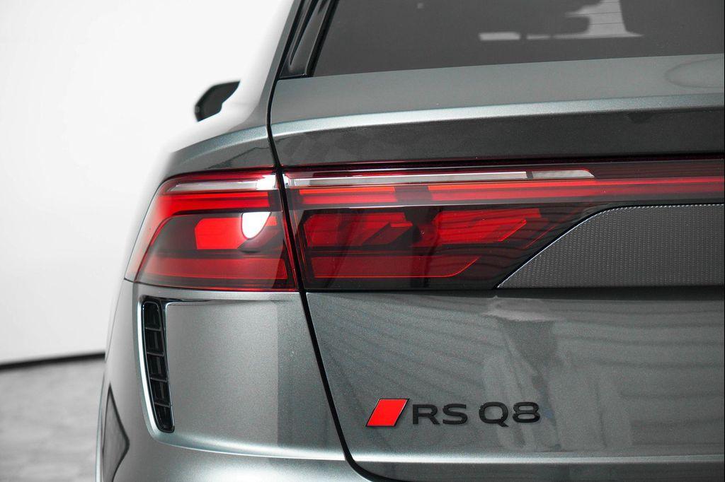 new 2025 Audi RS Q8 car, priced at $156,100