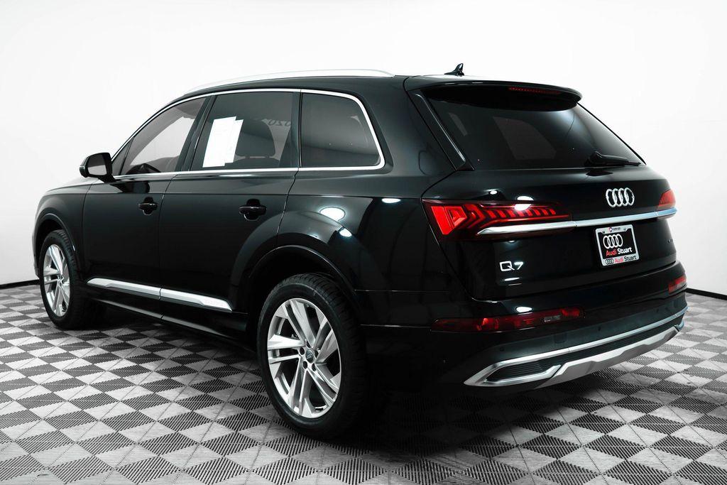 used 2020 Audi Q7 car, priced at $27,500