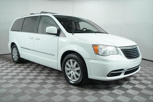 used 2014 Chrysler Town & Country car, priced at $8,500