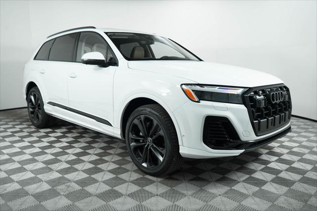 new 2025 Audi Q7 car, priced at $77,605