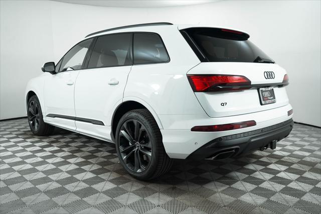 new 2025 Audi Q7 car, priced at $77,605