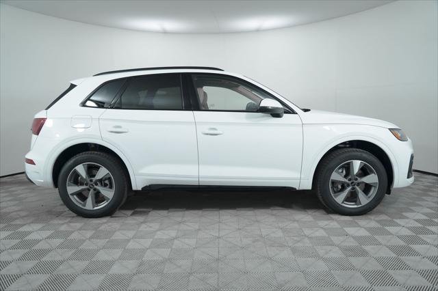 new 2025 Audi Q5 car, priced at $49,655