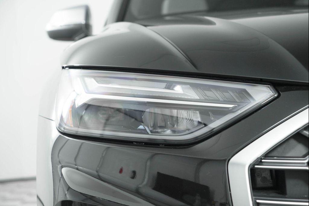 new 2025 Audi SQ5 car, priced at $69,175