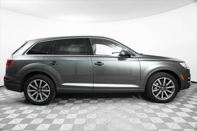 used 2019 Audi Q7 car, priced at $27,500