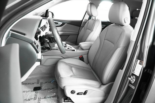 used 2019 Audi Q7 car, priced at $27,500