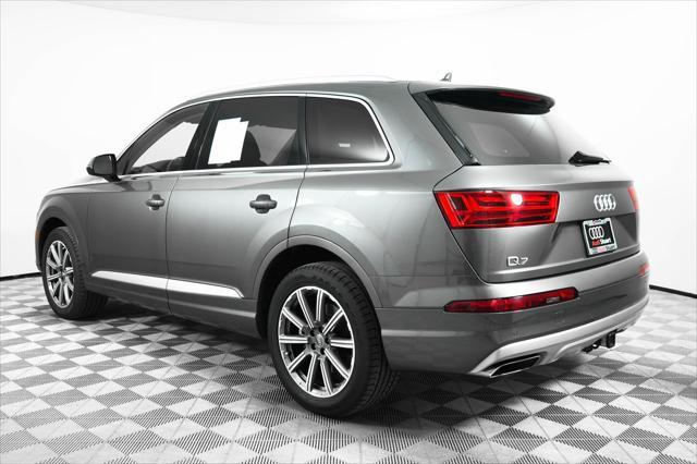 used 2019 Audi Q7 car, priced at $27,500
