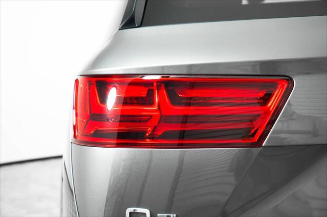 used 2019 Audi Q7 car, priced at $27,500