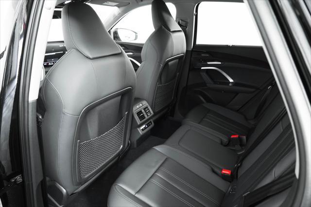 new 2025 Audi Q5 car, priced at $64,250