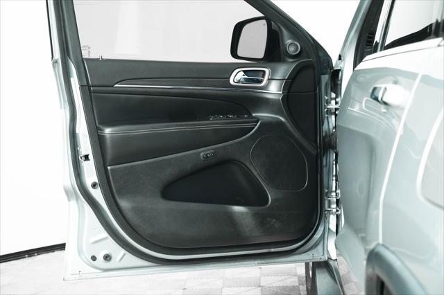 used 2014 Jeep Grand Cherokee car, priced at $10,500