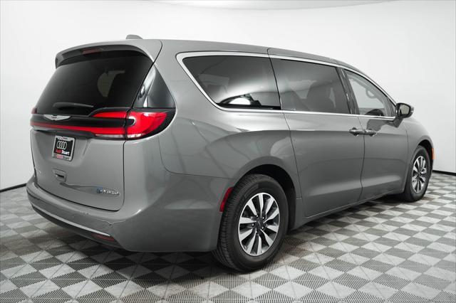 used 2022 Chrysler Pacifica Hybrid car, priced at $19,800