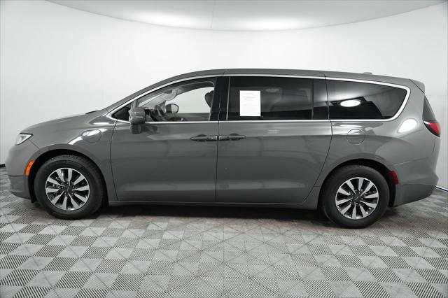 used 2022 Chrysler Pacifica Hybrid car, priced at $19,800