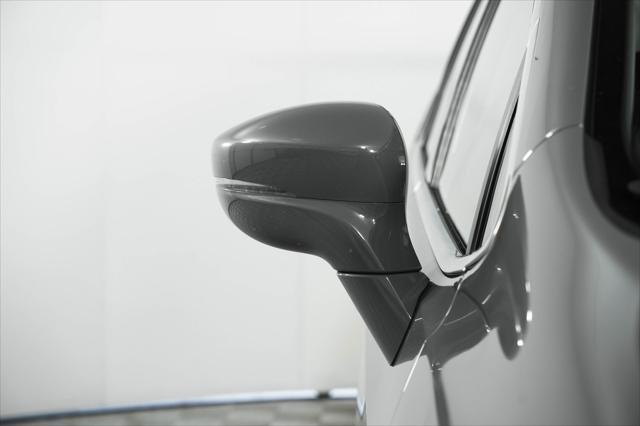 used 2022 Chrysler Pacifica Hybrid car, priced at $19,800