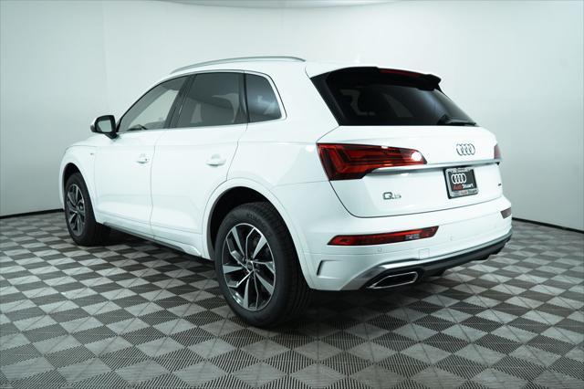 new 2024 Audi Q5 car, priced at $53,495