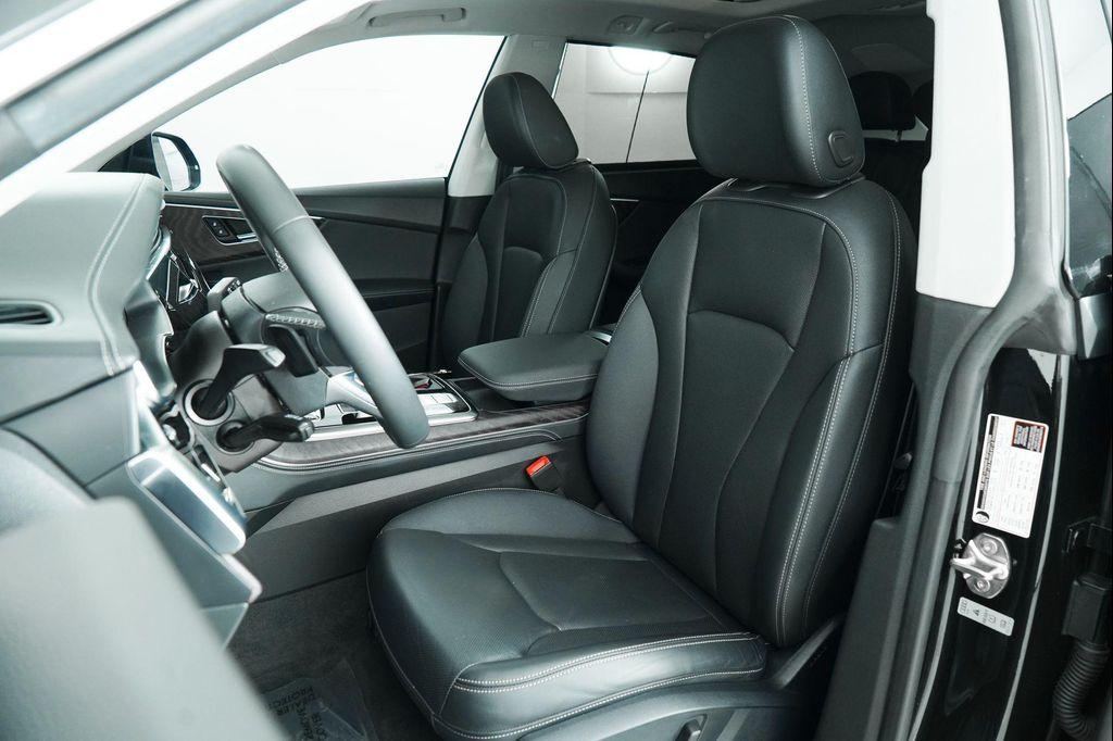 used 2022 Audi Q8 car, priced at $53,000