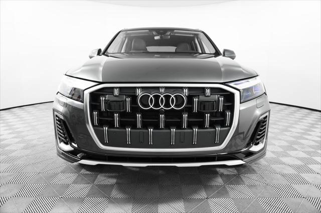 new 2025 Audi Q7 car, priced at $69,600