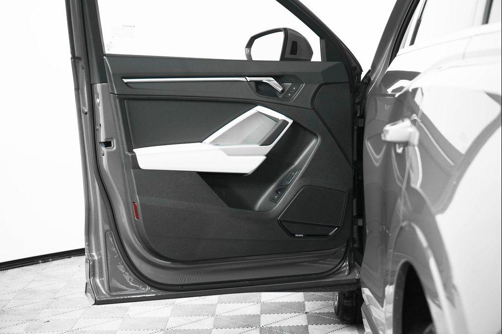new 2025 Audi Q3 car, priced at $45,200