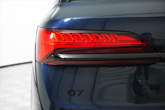 new 2025 Audi Q7 car, priced at $77,750