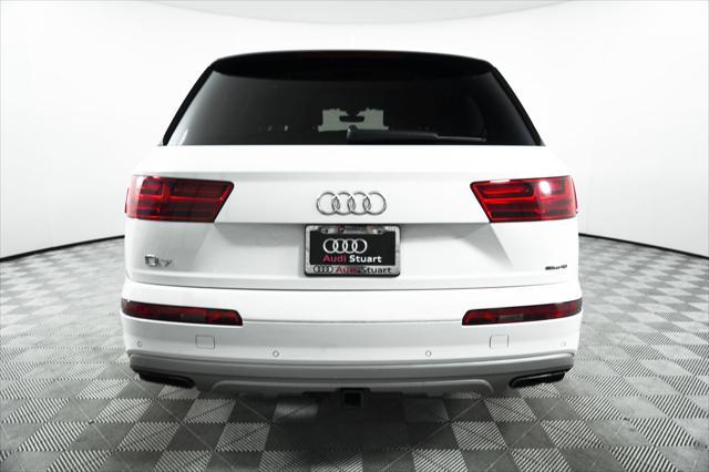 used 2019 Audi Q7 car, priced at $20,000